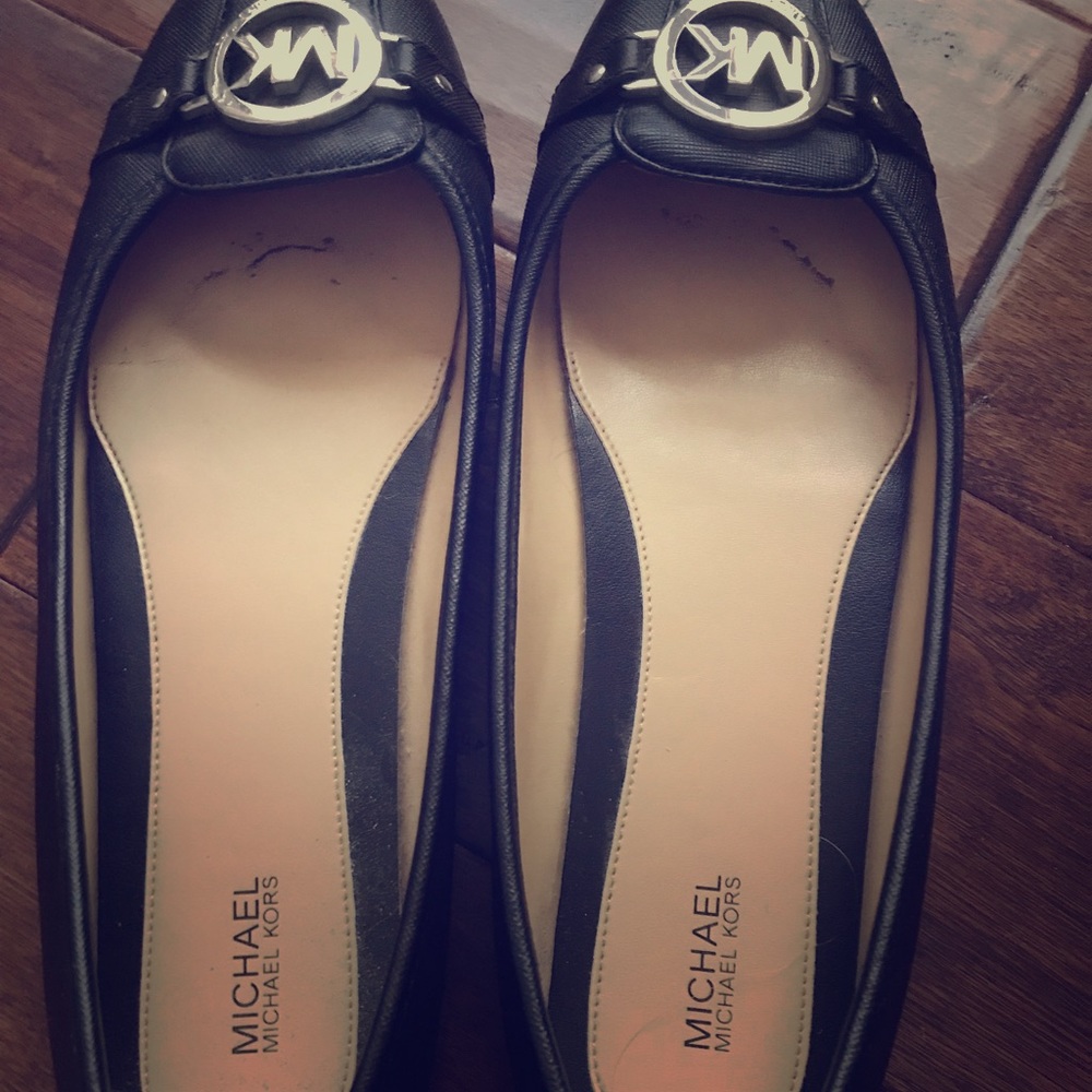 Michael Kors ballet flat with silver detail